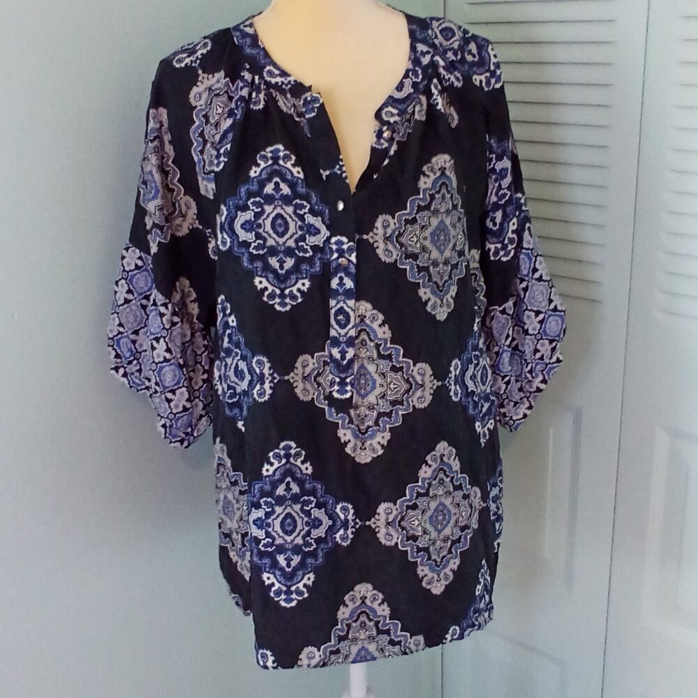 BANANA REPUBLIC XL 100% SILK GEOMETRIC BUTTON UP FLUTTER SLEEVES OVERSIZED ROUND